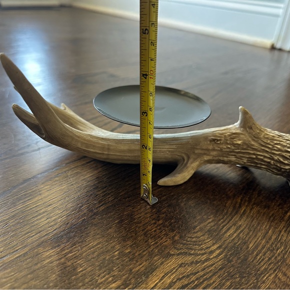 Faux Deer Antler Candle Holders - Picture 2 of 9
